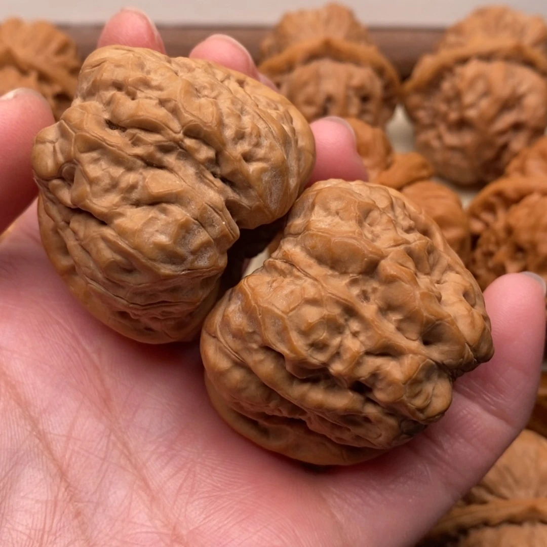 【闪购商品】把件文玩核桃鸟**香边42肚46左右