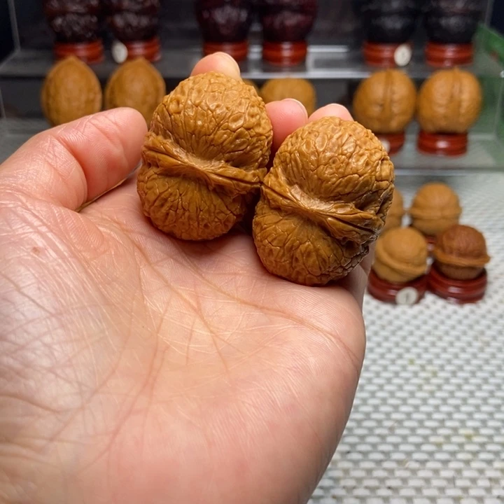 白***诚把件文玩核桃1黄金印元宝