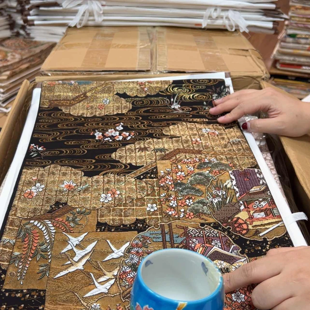 【闪购商品】草*?陶瓷马克杯带盖勺