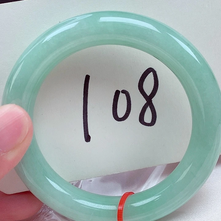 翡翠未镶嵌手镯翡翠