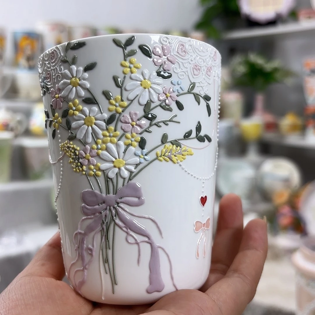 手绘高温釉下彩陶瓷