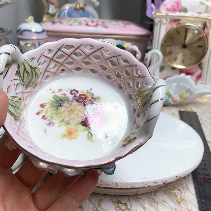 瓷片微瑕啊摆件摆件，摆件，摆件。摆件