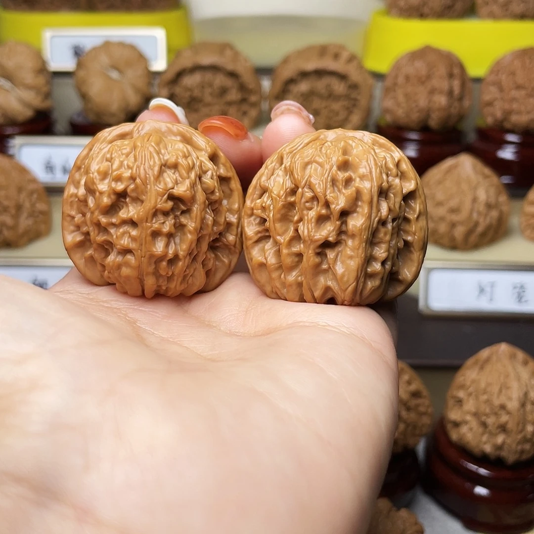 把件文玩核桃俗****终野生无名36左右