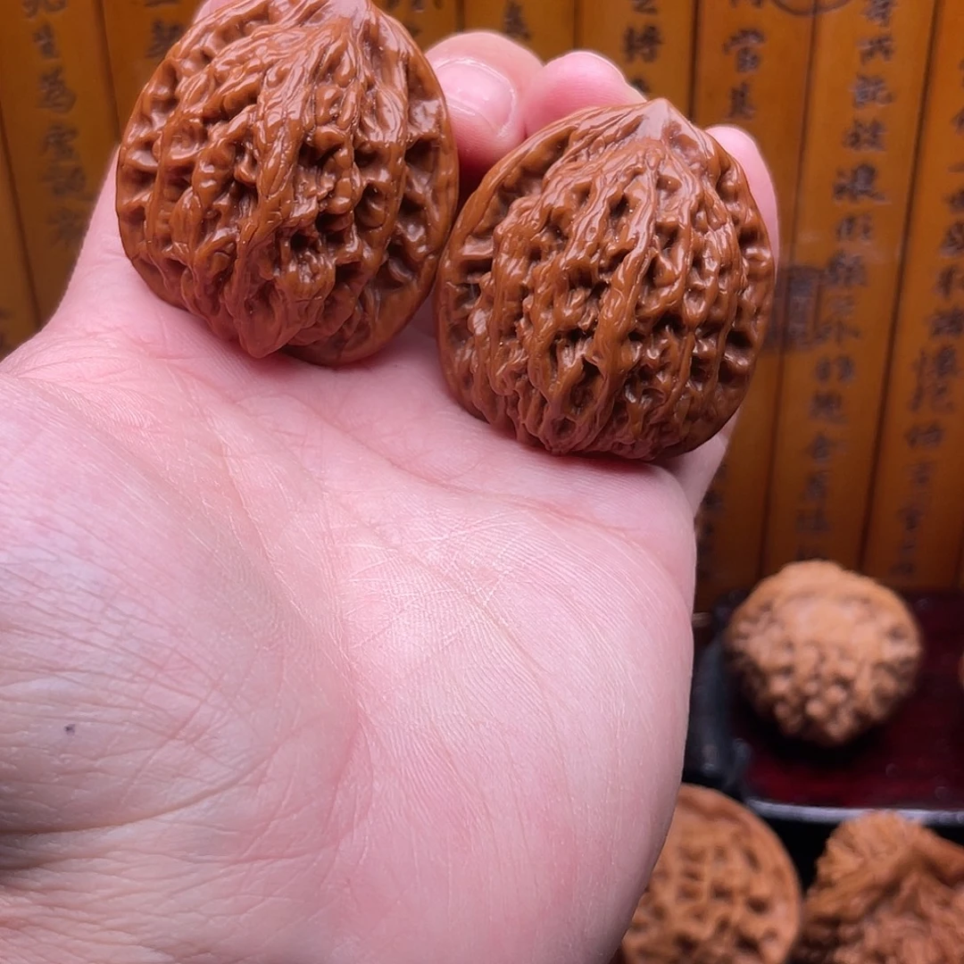 文玩核桃吊坠自玩老款麦穗虎头文玩核桃