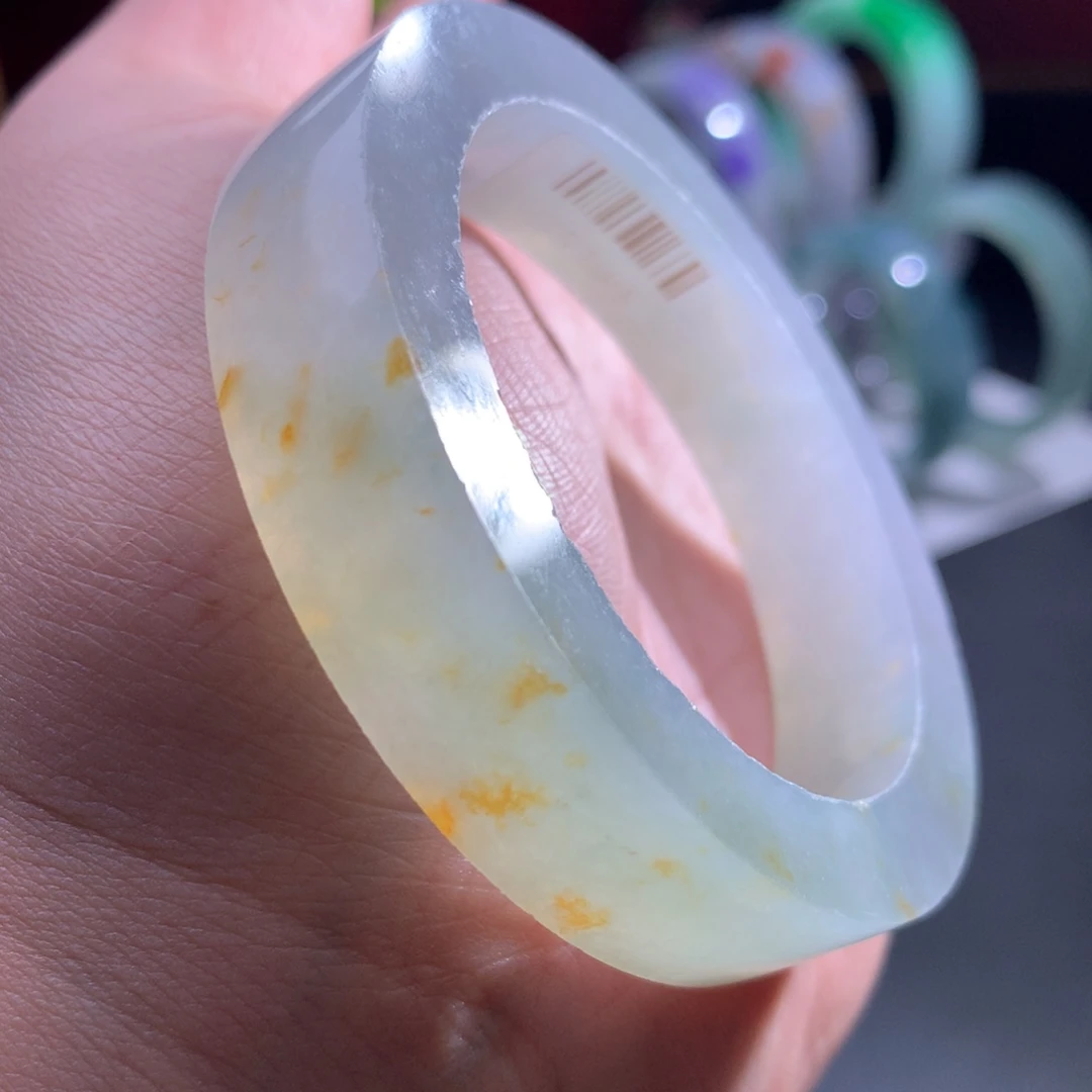 未镶嵌翡翠手镯定制翡翠