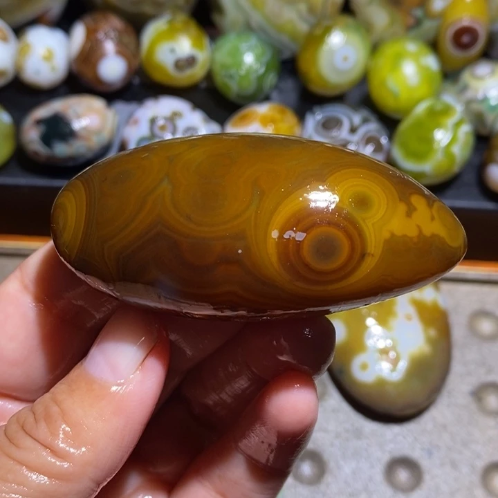 未镶嵌玛瑙/玉髓珠宝半成品116