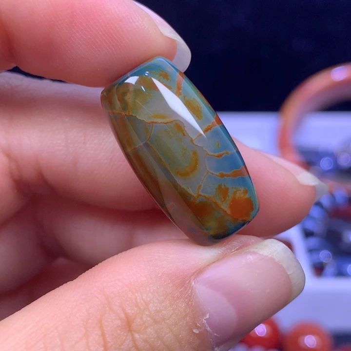未镶嵌玛瑙/玉髓珠宝奇石