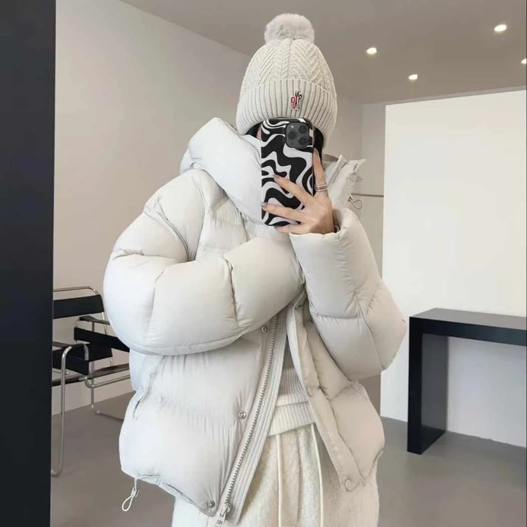 新标泡芙感15D柔软面料韩系防风连帽羽绒服达