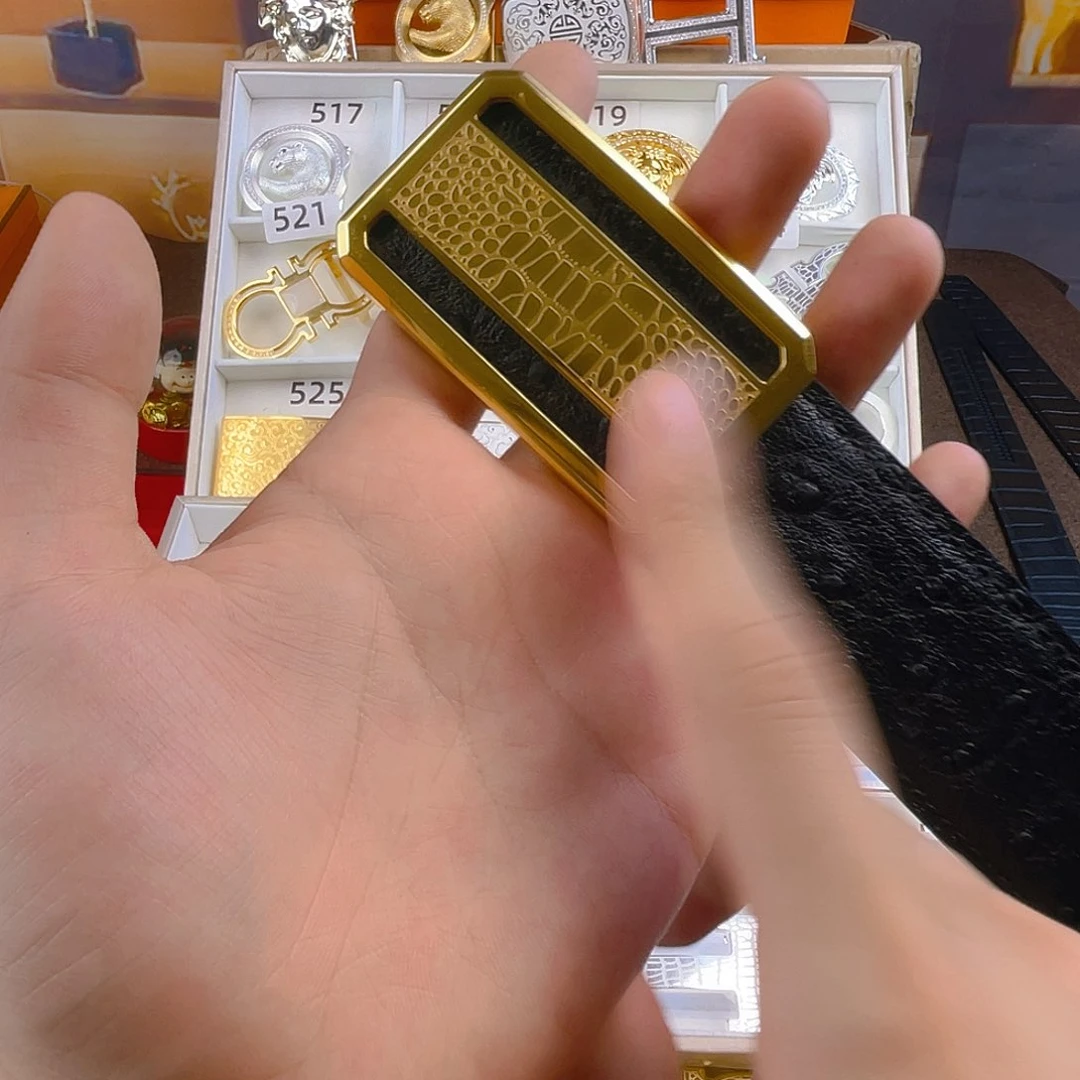 金盒子扣板扣内穿