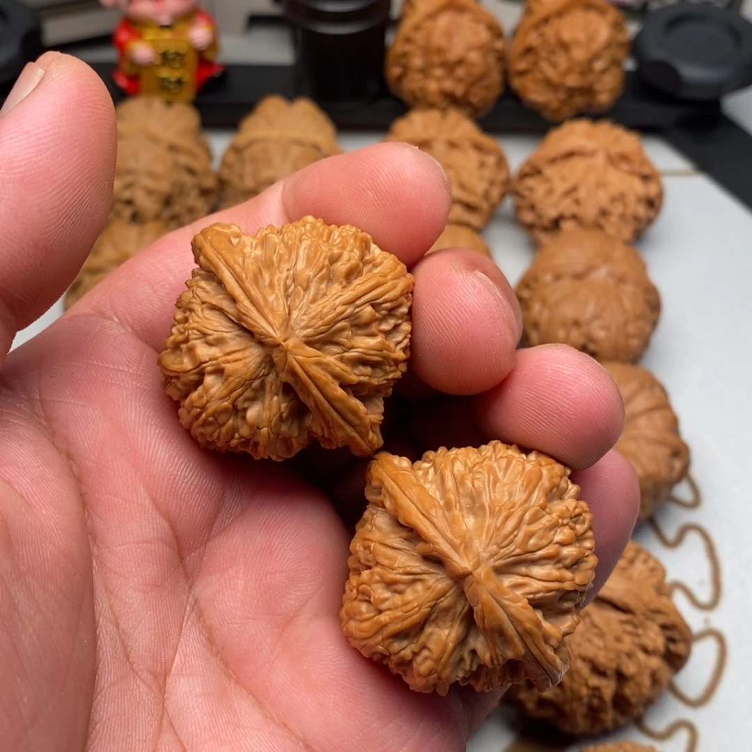 把件文玩核桃全品三角白40尺