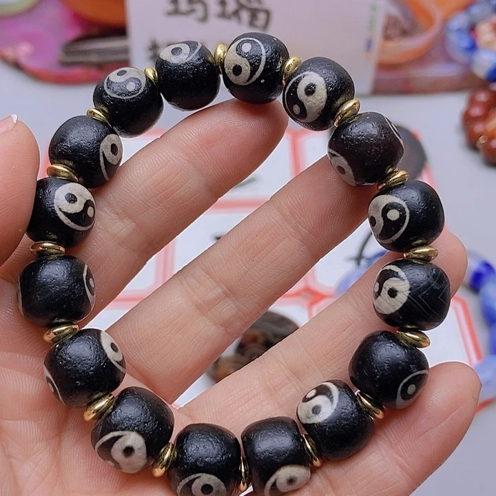 【闪购商品】玛瑙/玉髓珠宝半成品未镶嵌心***觉