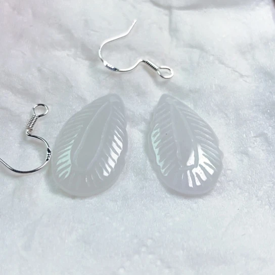 翡翠颈饰未镶嵌小*花耳坠