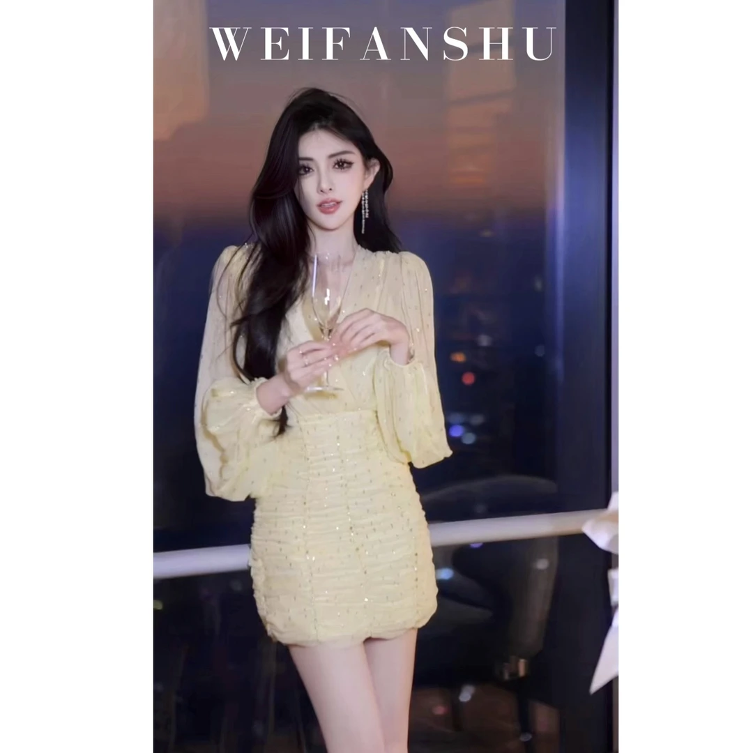 WEIFANSHU/魏凡舒【风和日丽】早春新款重工精致蕾丝V领真丝连衣裙