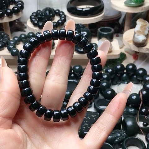 【闪购商品】未镶嵌手链和田玉