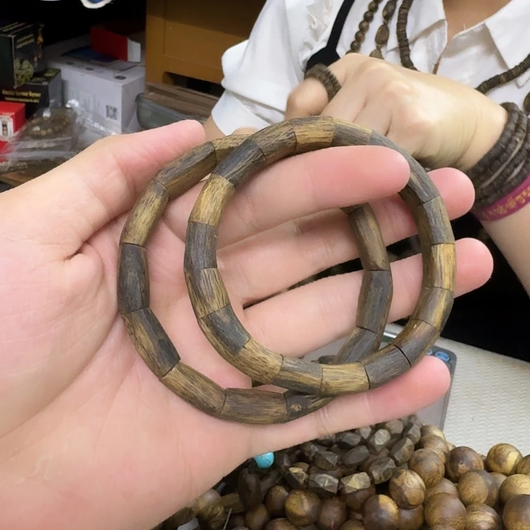 手串沉香木白棋 99 沉手镯单圈 12 克多样性发一