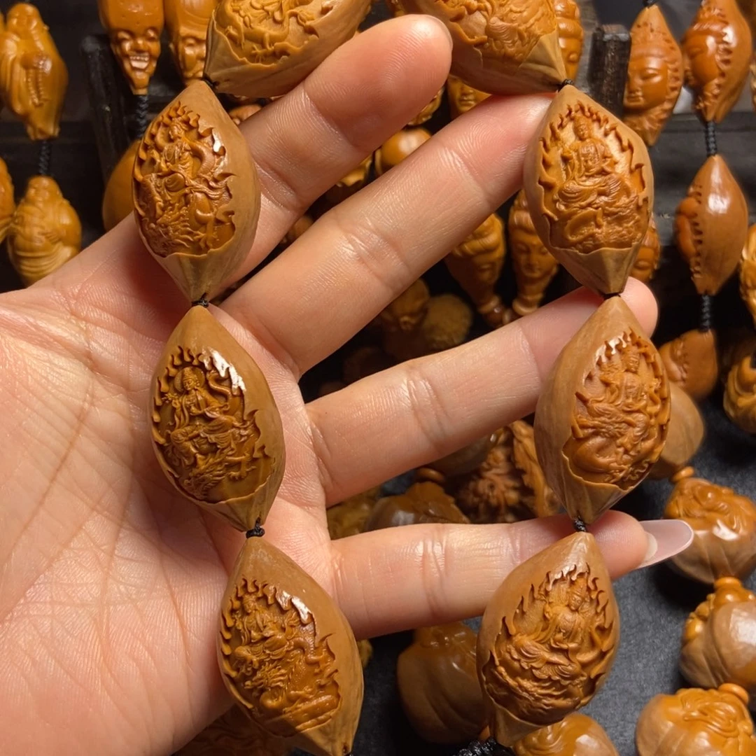 【闪购商品】手串/手链橄榄核靠****己九龙观音