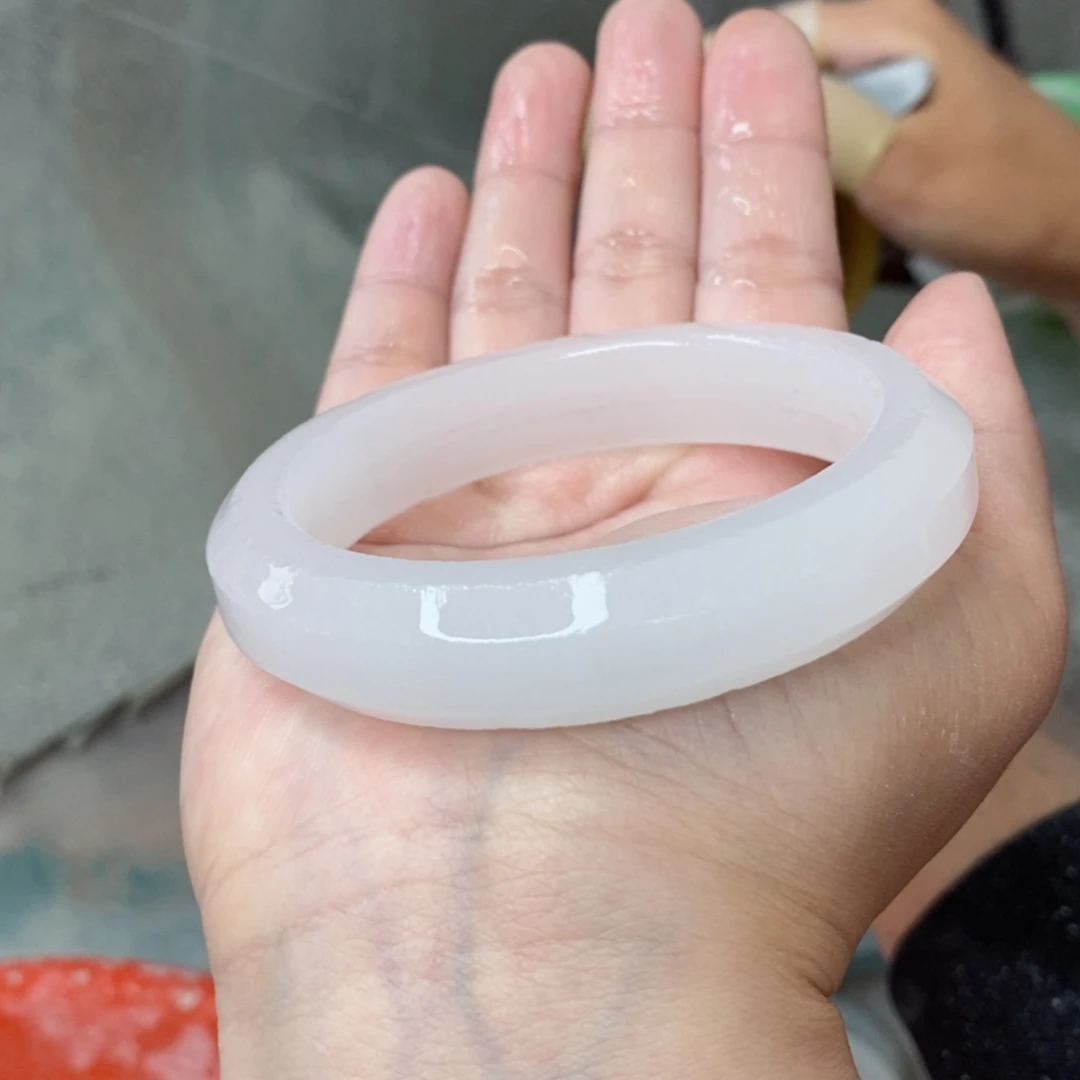 石英质玉手镯未镶嵌〆**** 定制
