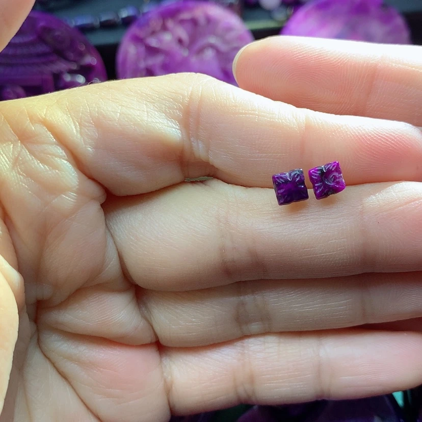 【闪购商品】苏纪石（舒俱来）银S925镶嵌耳钉