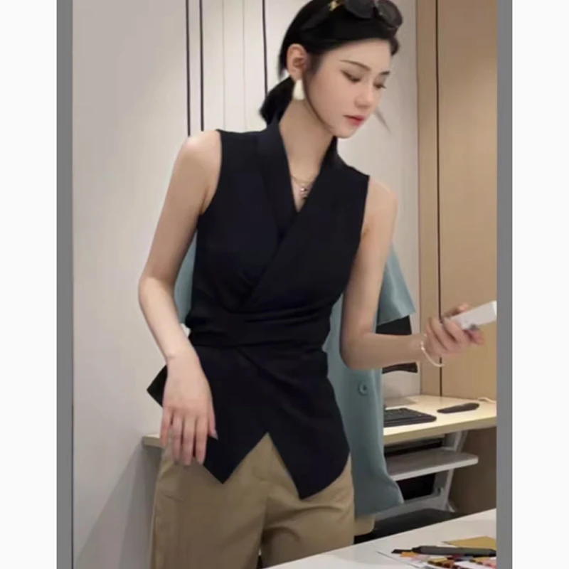 黑色西装马甲背心女修身外穿设计感小众收腰高级感无袖衬衫上衣潮