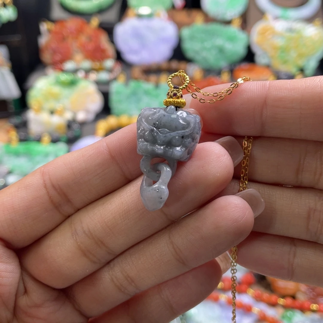 翡翠未镶嵌颈饰代编织