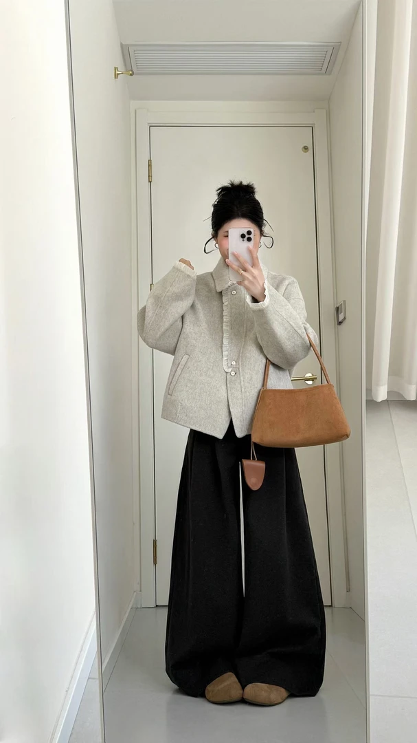 2025秋冬新款韩系气质减龄蕾丝拼接外套女搭配休闲裤显瘦两件套潮