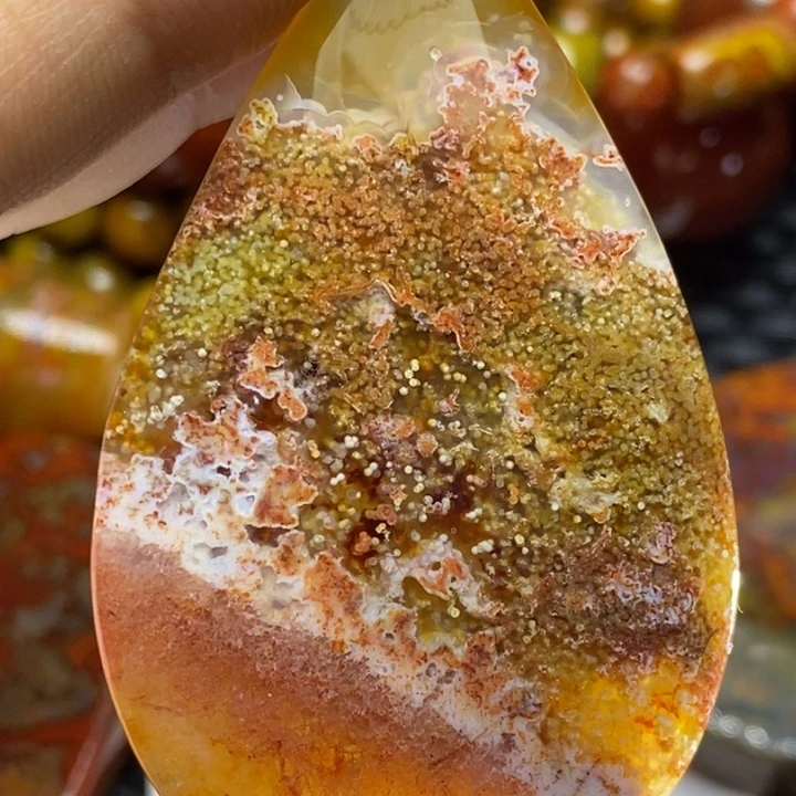 玛瑙/玉髓颈饰未镶嵌