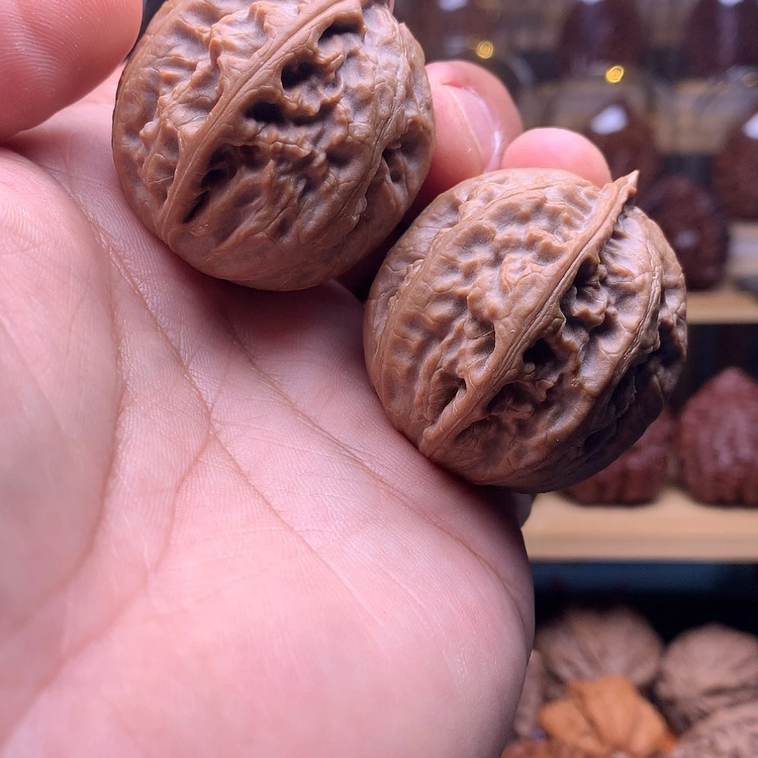 (***₃文玩核桃把件东北楸子文玩核桃
