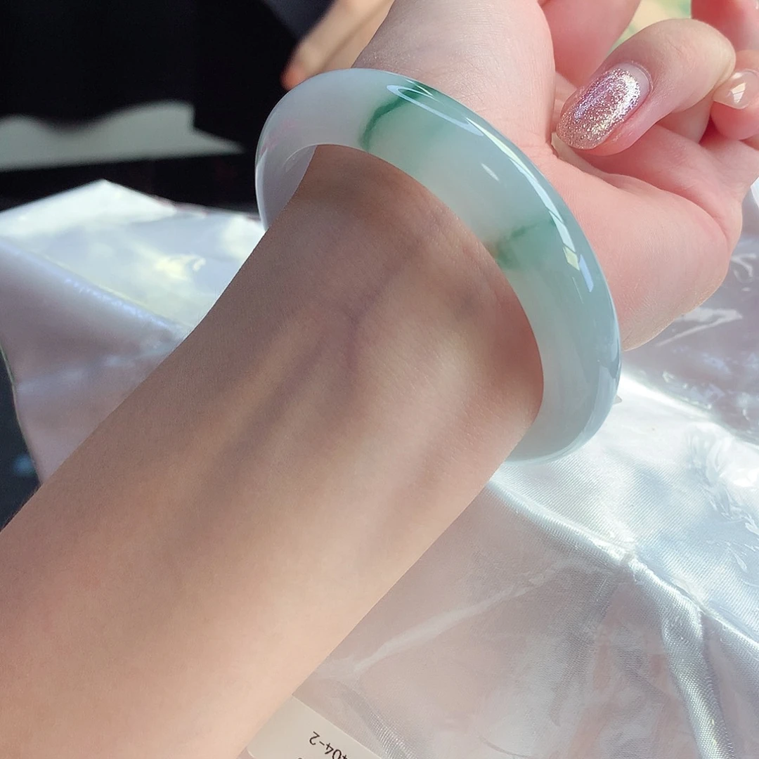 未镶嵌手镯翡翠天然A货翡翠56/57种老水头足锦上添花