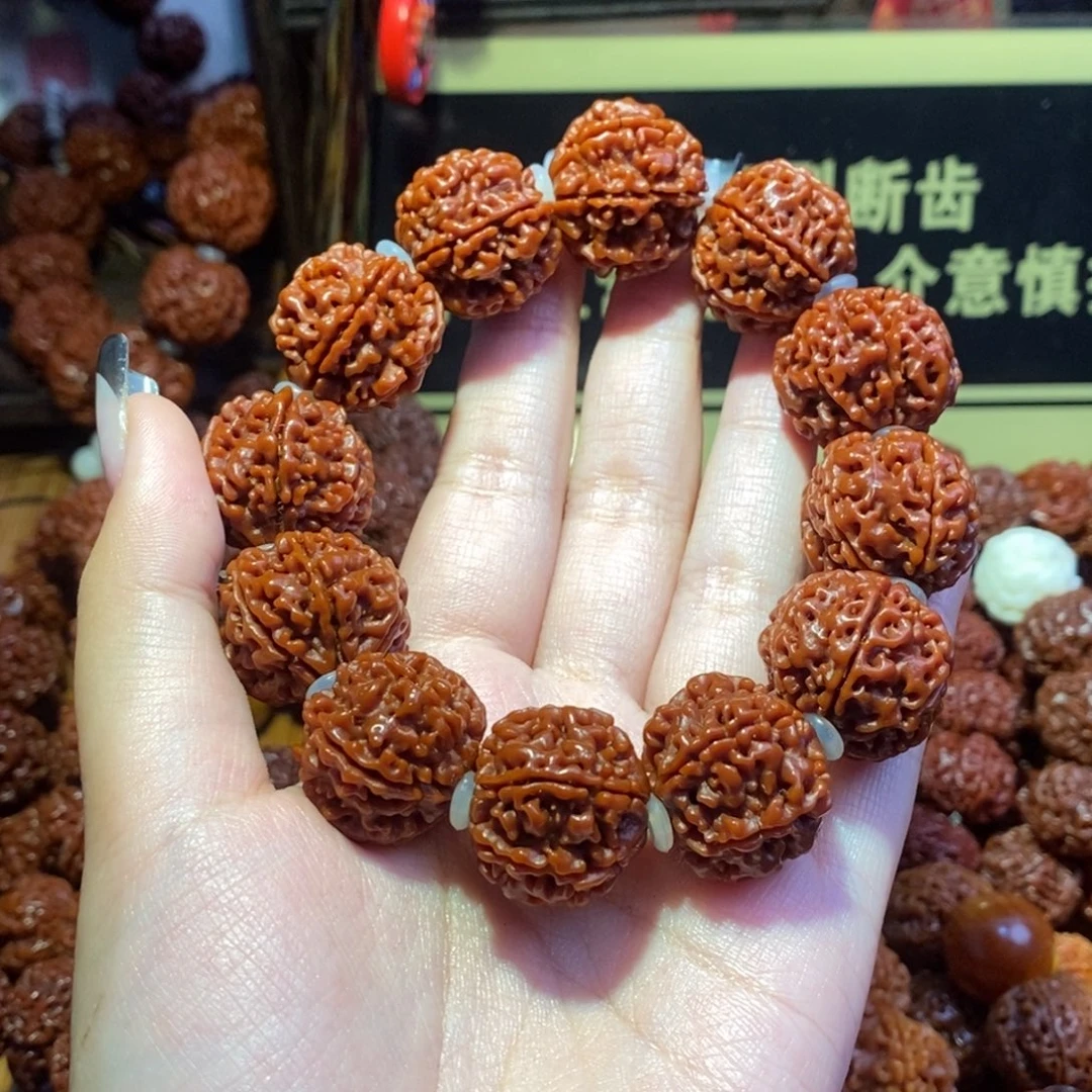 金刚菩提吊坠226原生态玉华