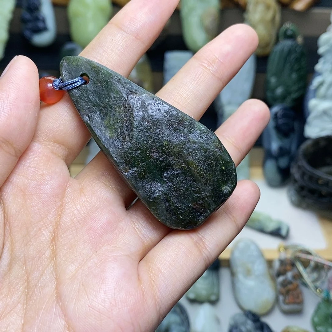 【闪购商品】颈饰未镶嵌和田玉