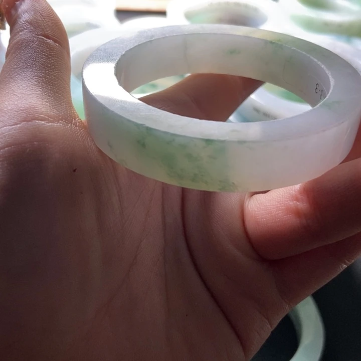次***杰定制翡翠未镶嵌我