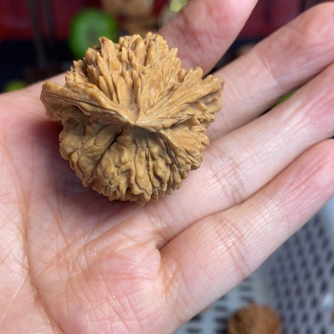 鸿***把件文玩核桃文玩