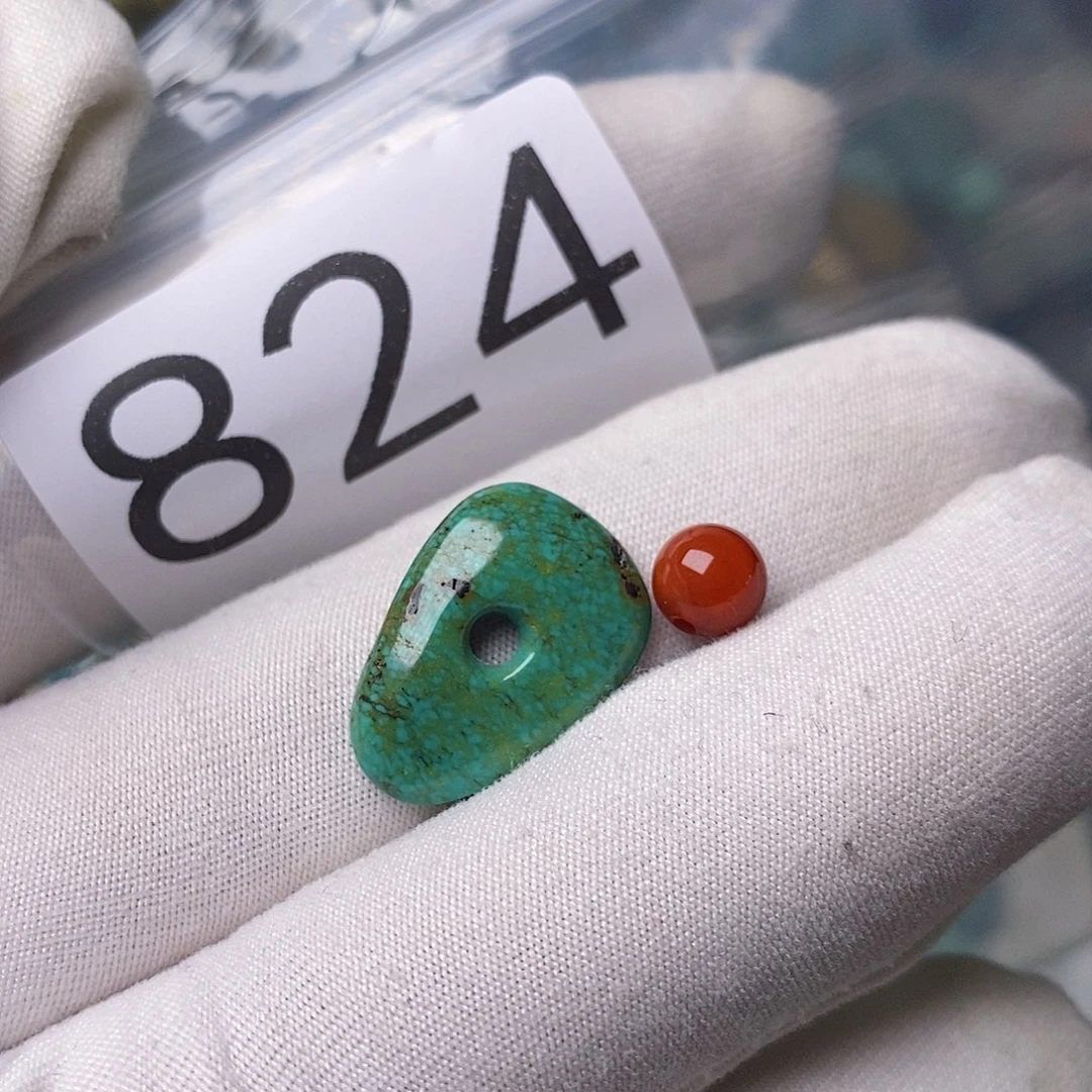 南红玛瑙珠宝奇石未镶嵌云*乱