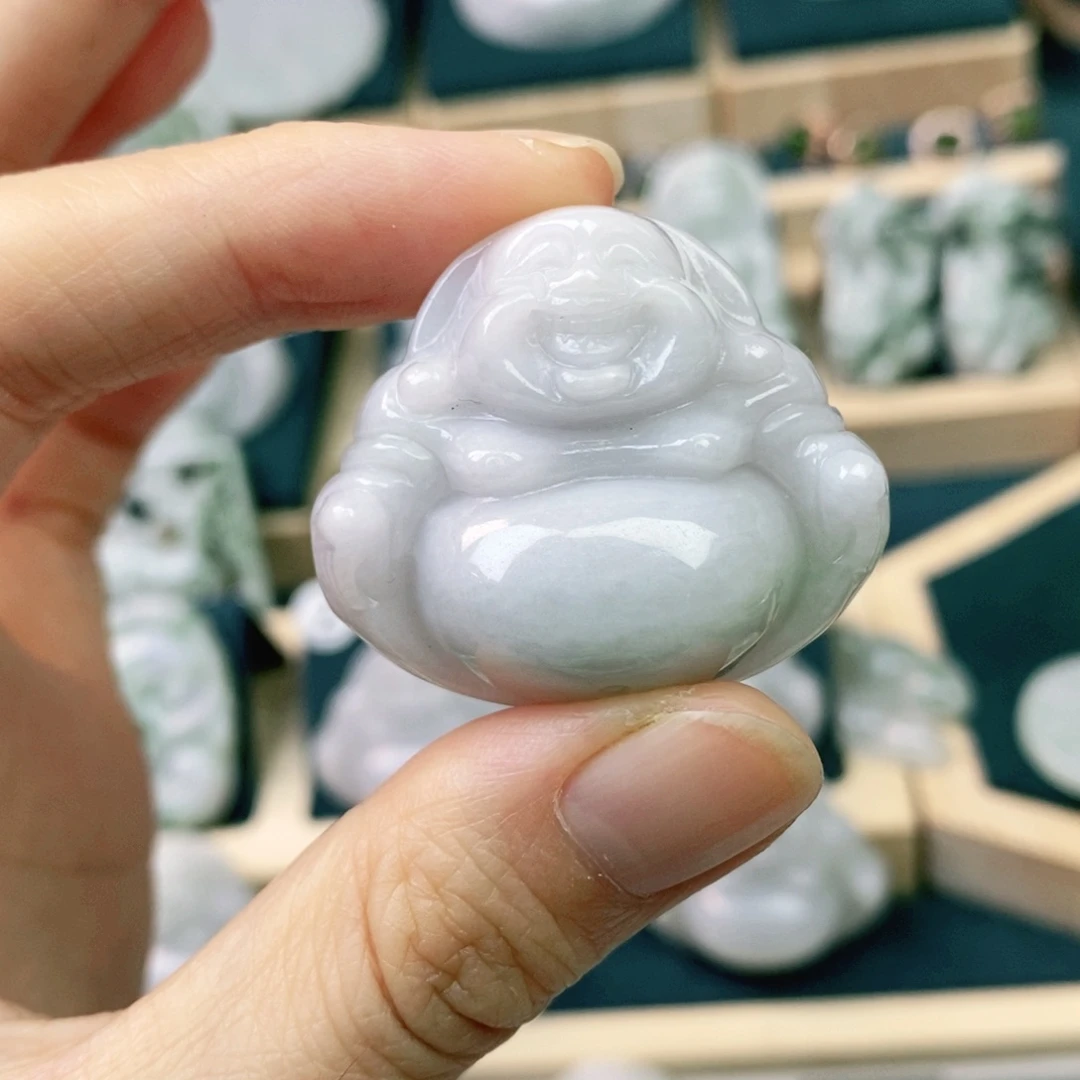 翡翠未镶嵌颈饰快***灵佛公