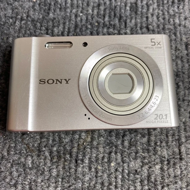 95新 Sony/索尼 W800，2000万高像素，学生相机，配件齐全。