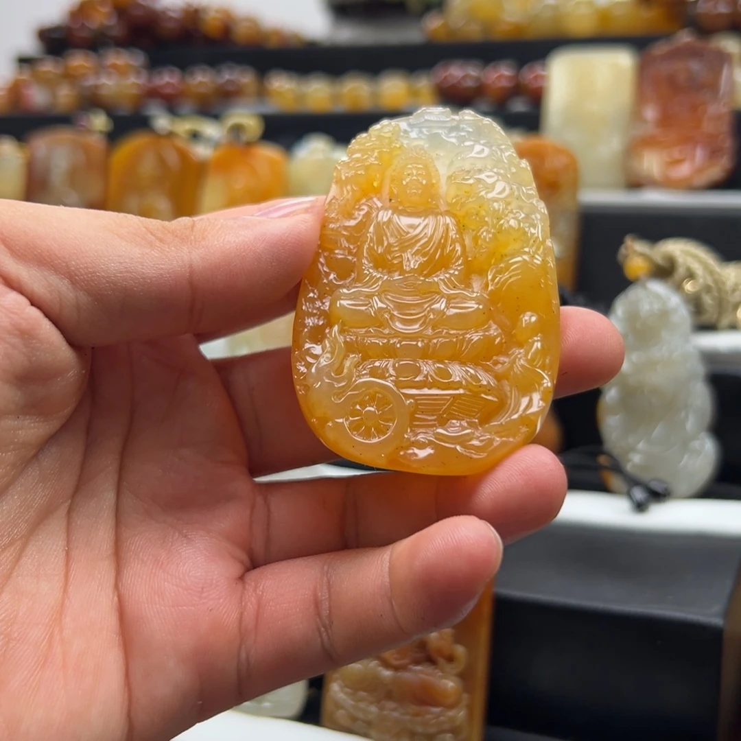 未镶嵌石英质玉（黄龙玉）多样性发货，发其一
