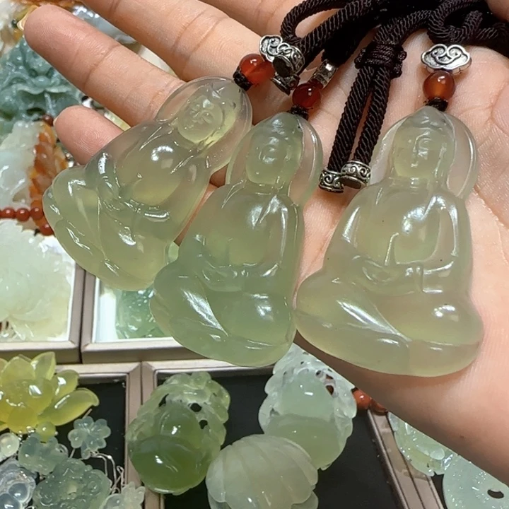 蛇纹石玉未镶嵌吊坠