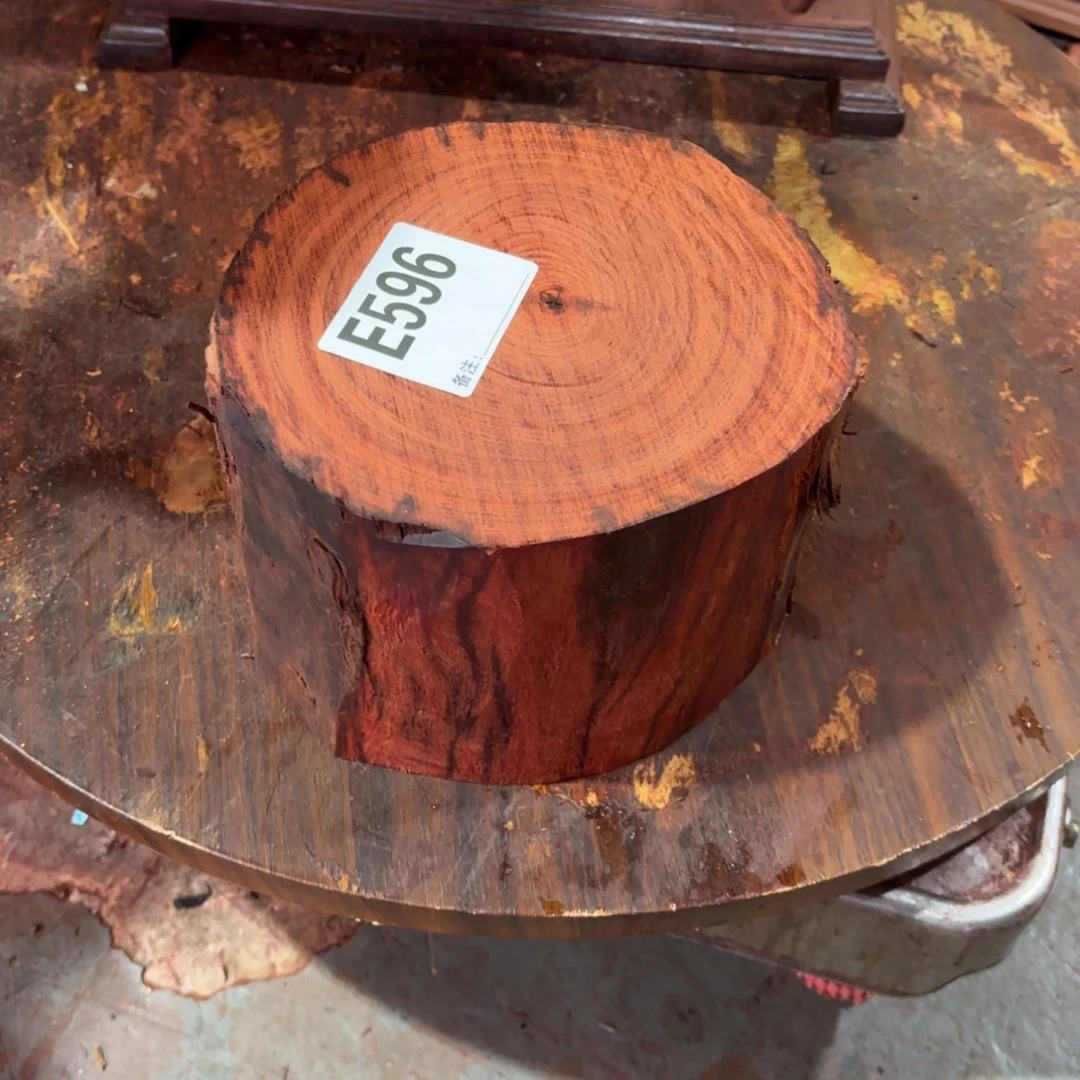 男****一物一拍血檀编码596