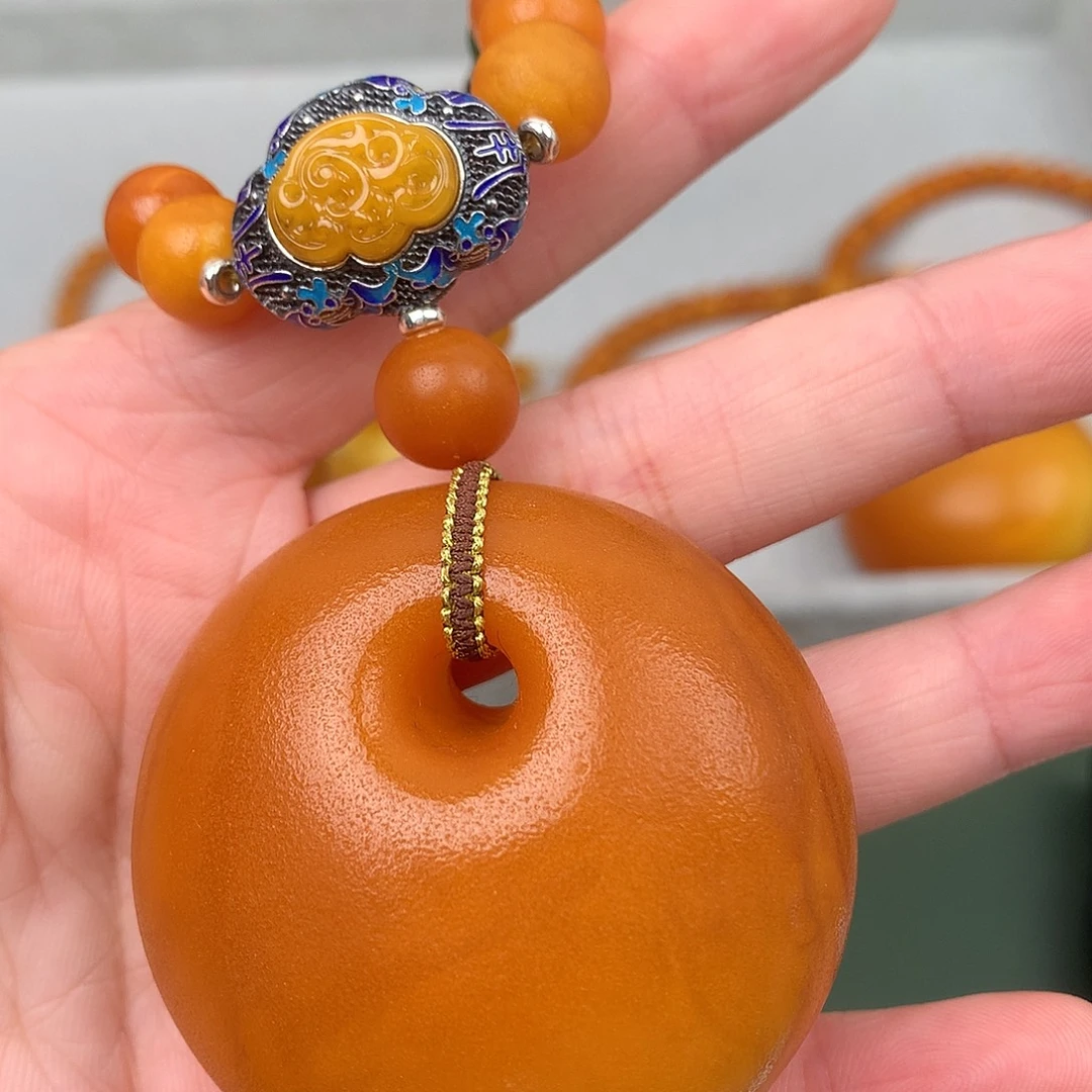 琥珀颈饰未镶嵌天然琥珀吊坠