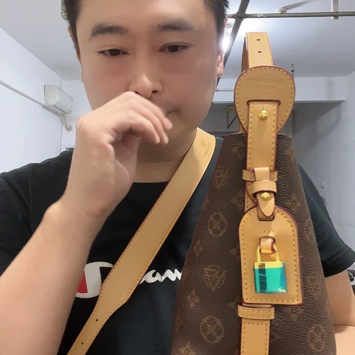 麂皮（革）驴皮（革）鳄鱼皮（革）织物