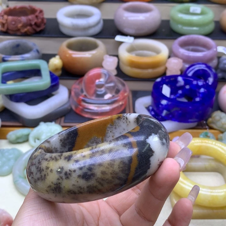 石英质玉135788999未镶嵌伊*