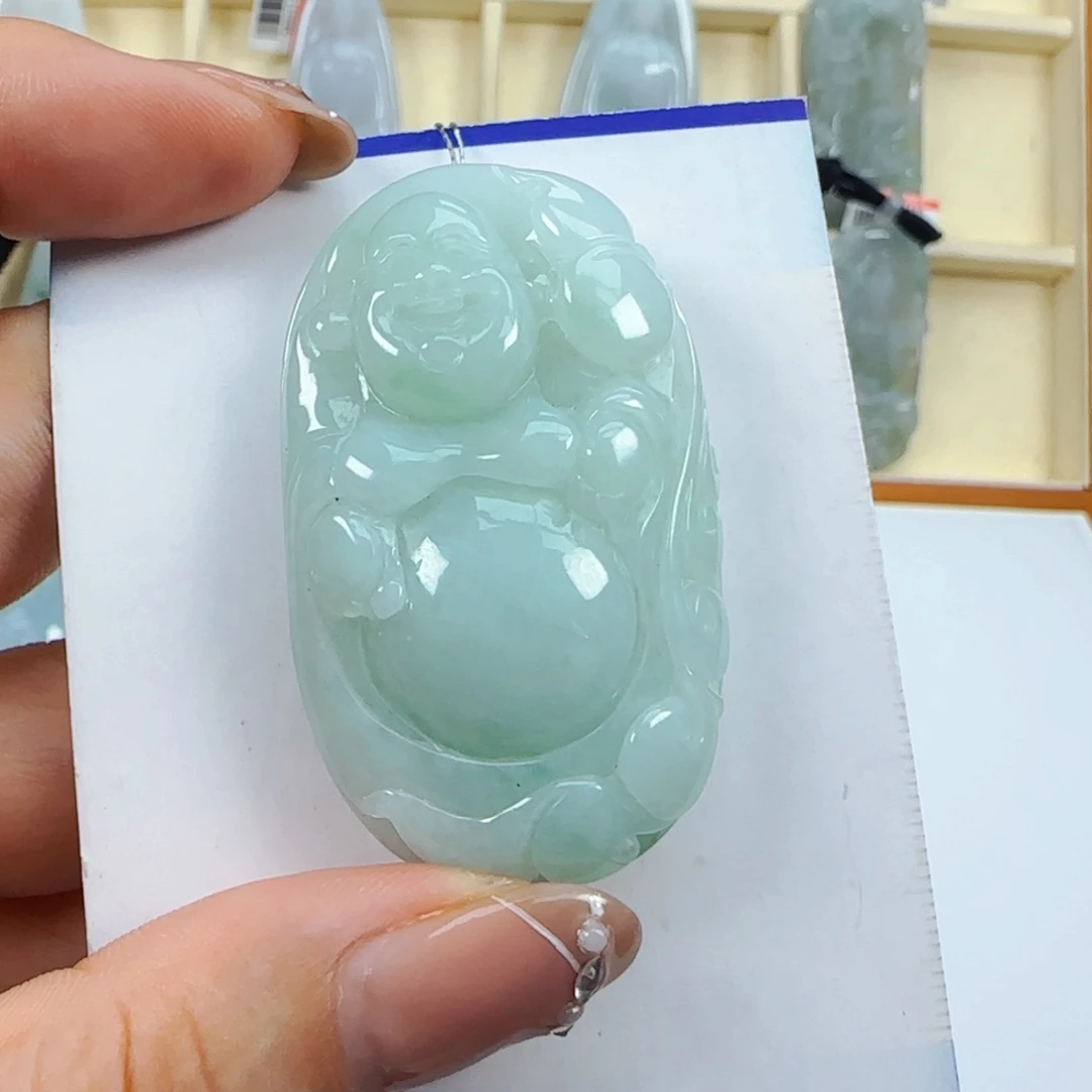 翡翠未镶嵌颈饰