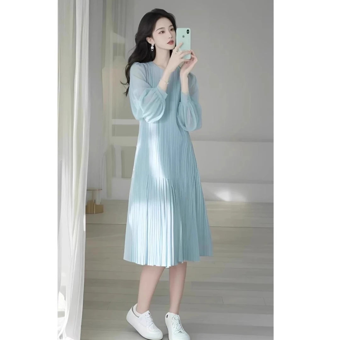 法式气质名媛女神范长裙高端精致高级感超好看温柔风蓝色连衣裙