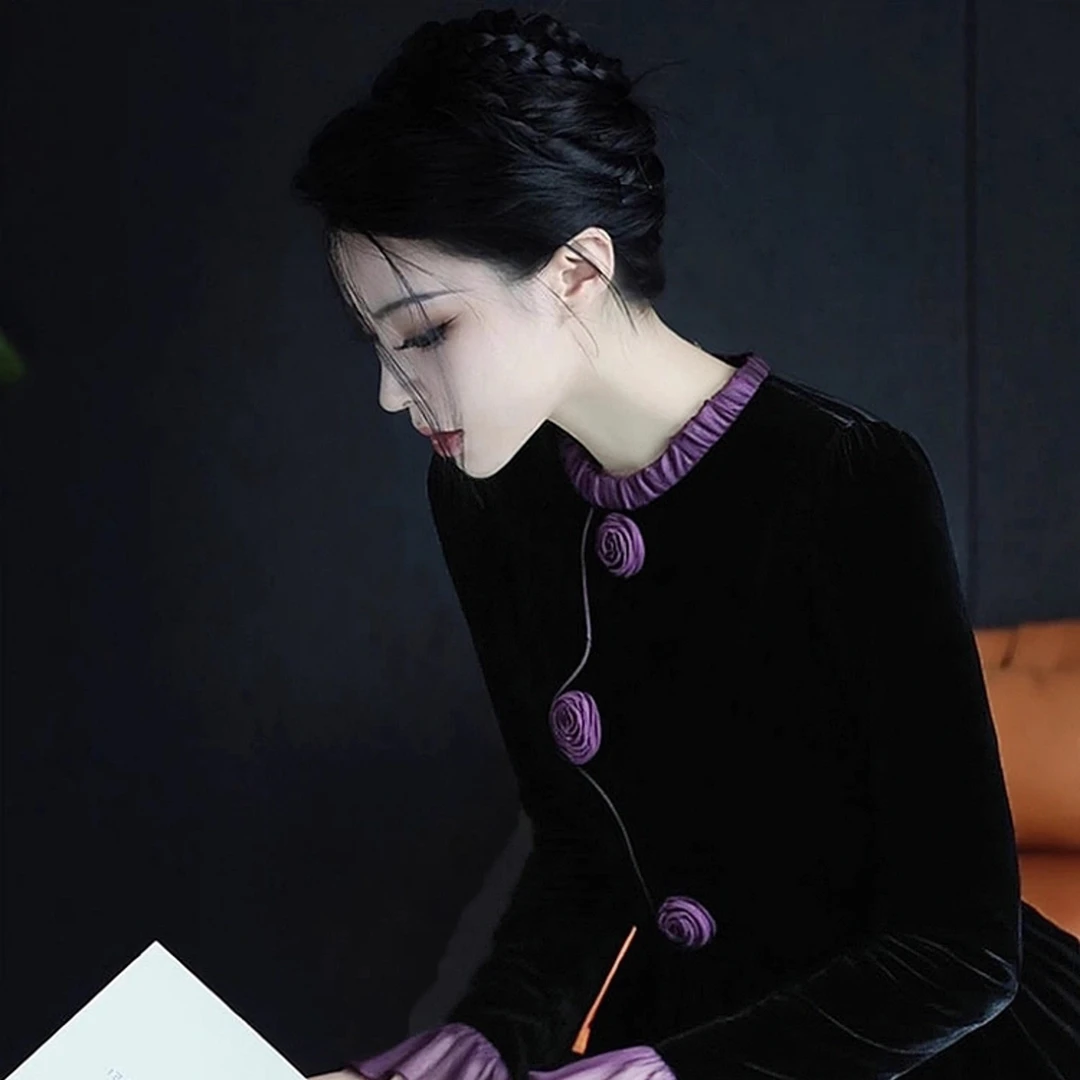 荷叶边衬衫女秋冬高级感轻奢减龄洋气赫本风法式小众黑色丝绒上衣