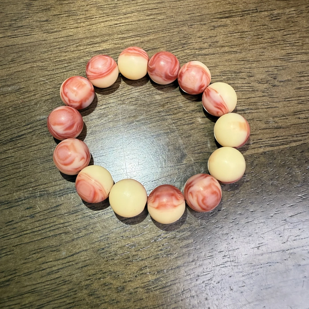 gt0725血驼骨手串(无礼盒)