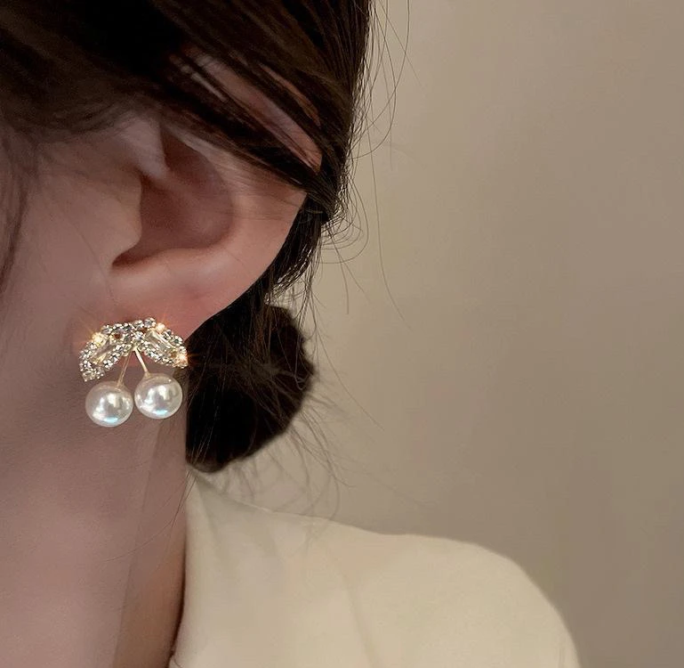 合金耳饰 ELYSIUM 轻奢时尚气质百搭耳饰 爱你的心（1091）