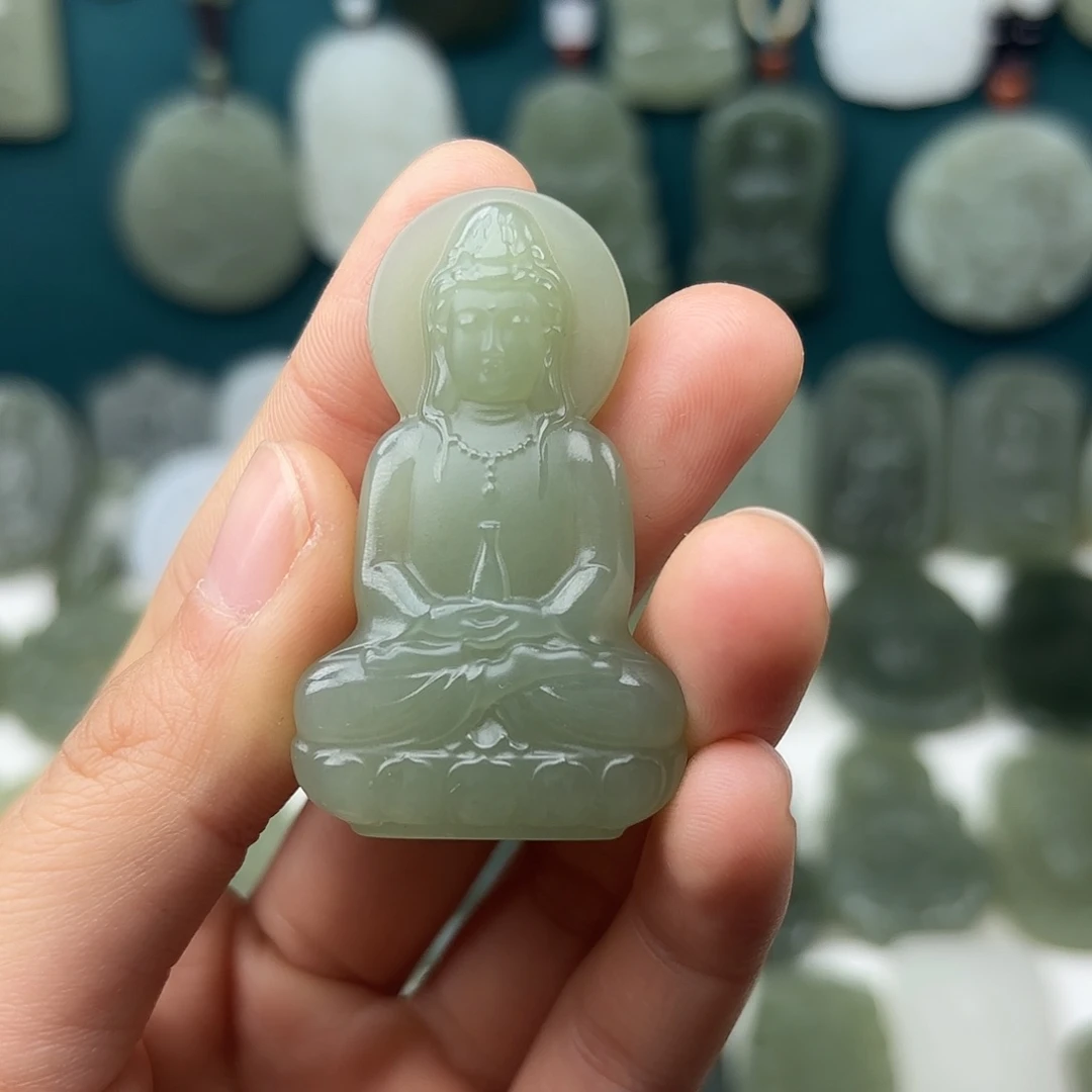 来***往和田玉未镶嵌颈饰