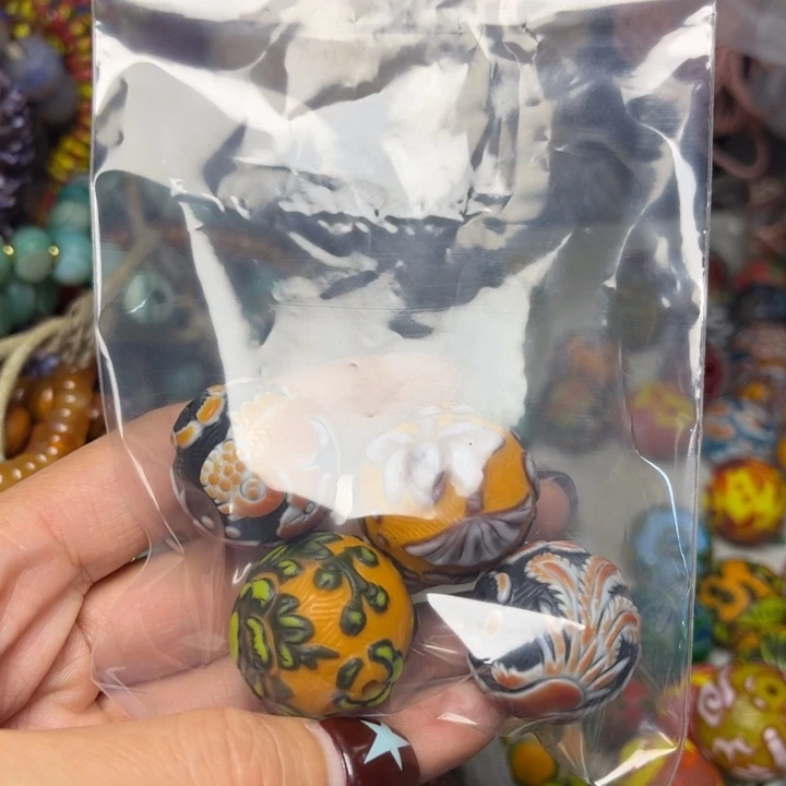 玻璃颈饰9802晚星一包