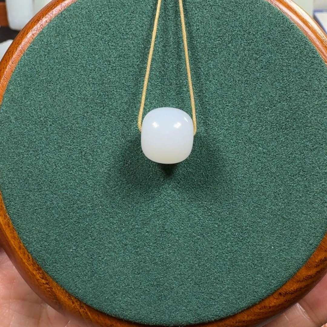 和田玉颈饰未镶嵌兰*禾