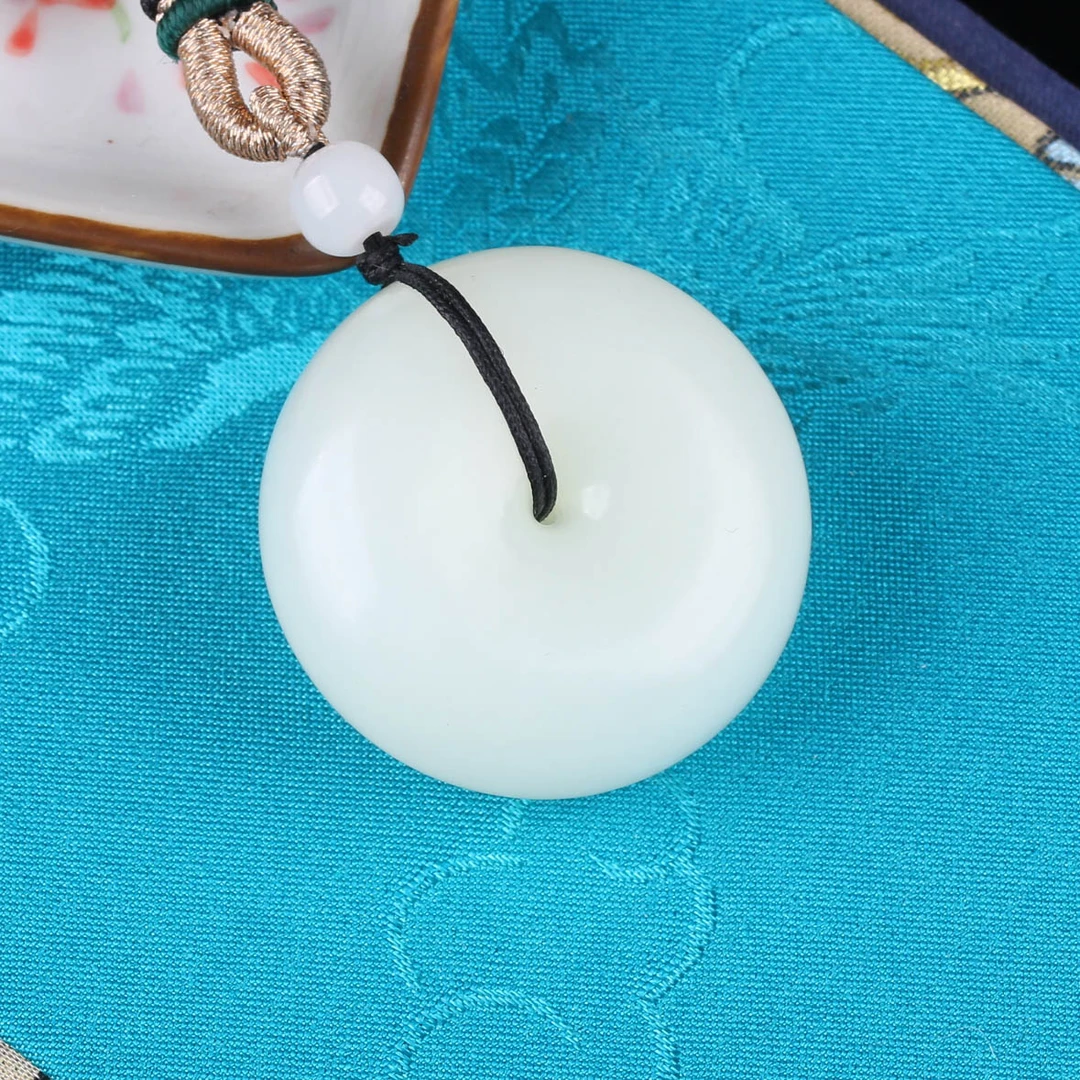 崔老板（精选）羊脂白和田玉平安扣